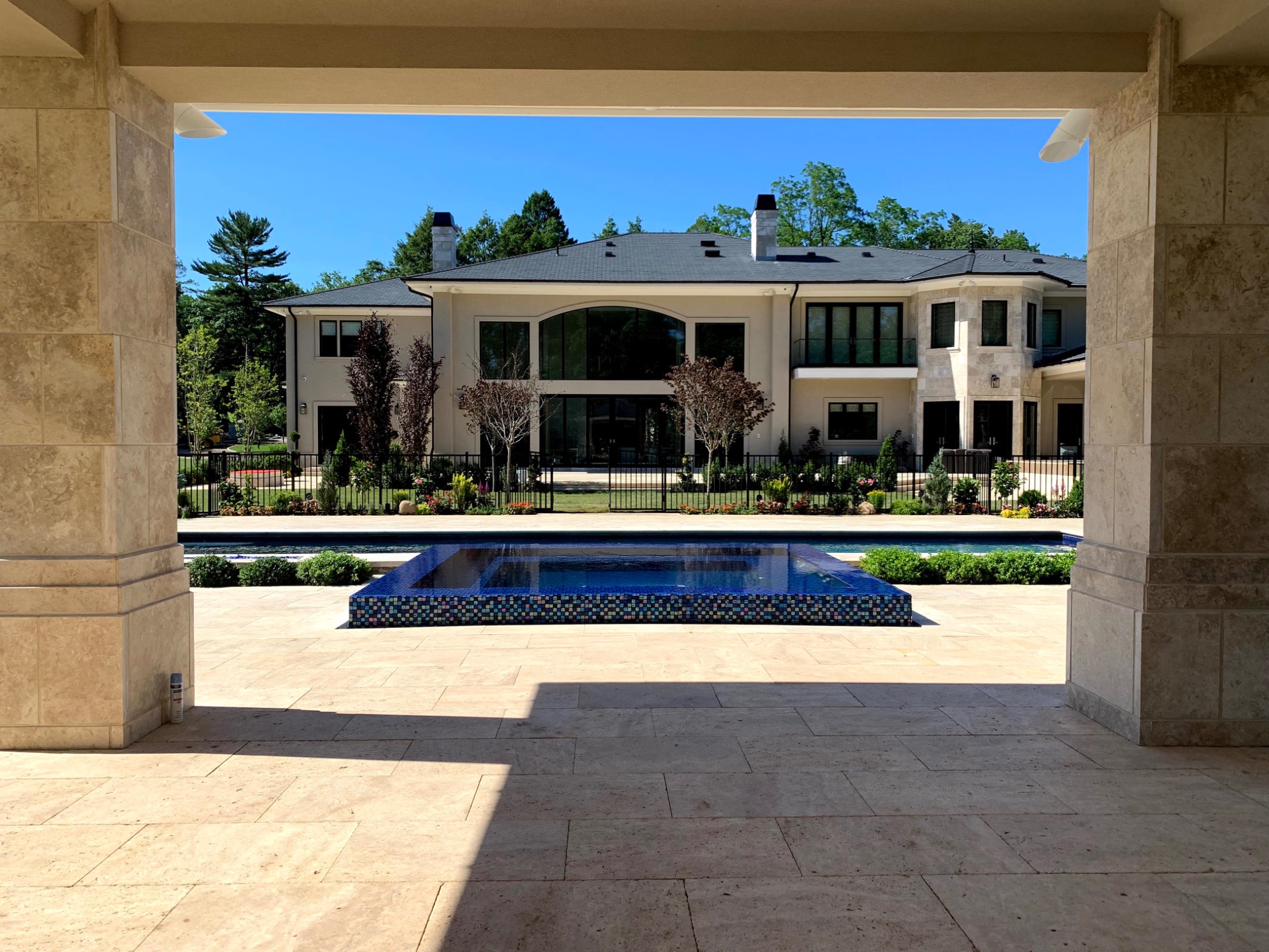 Luxury residence